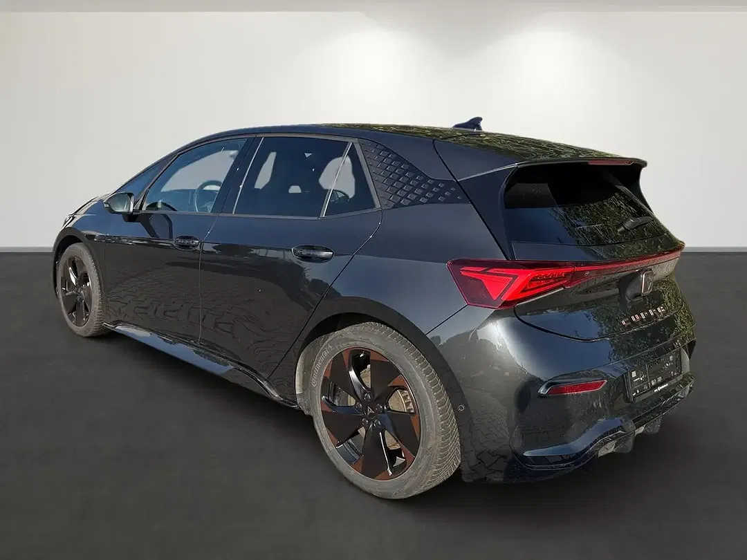 CUPRA Born - Thumbnail 5