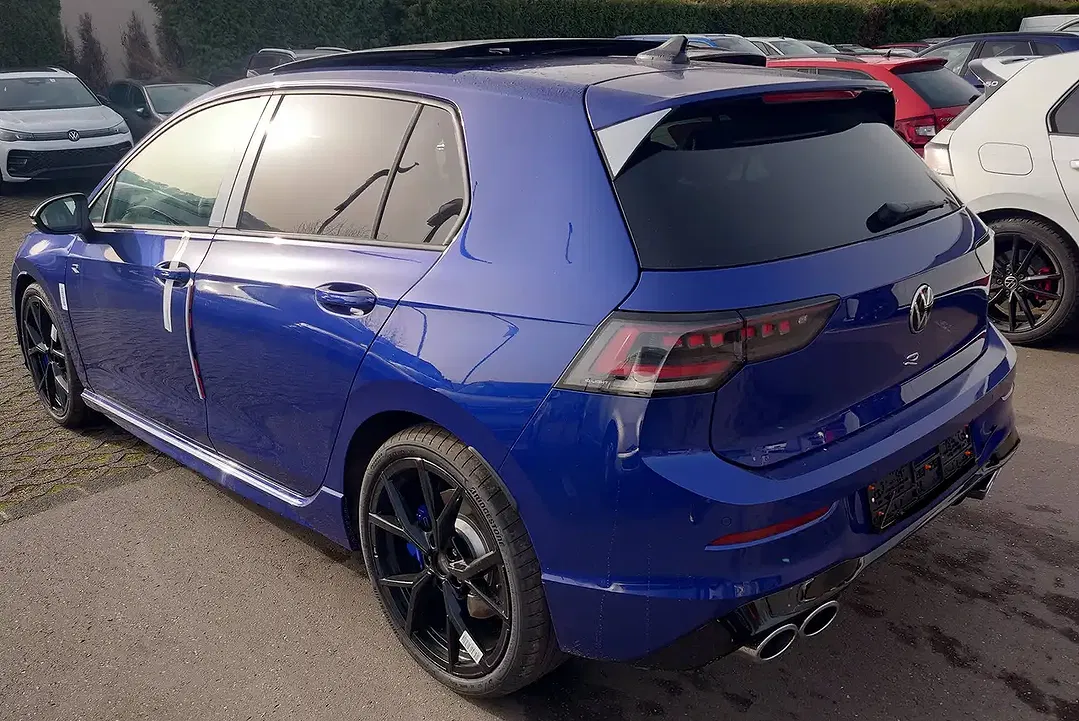 Volkswagen Golf R - Thumbnail 9