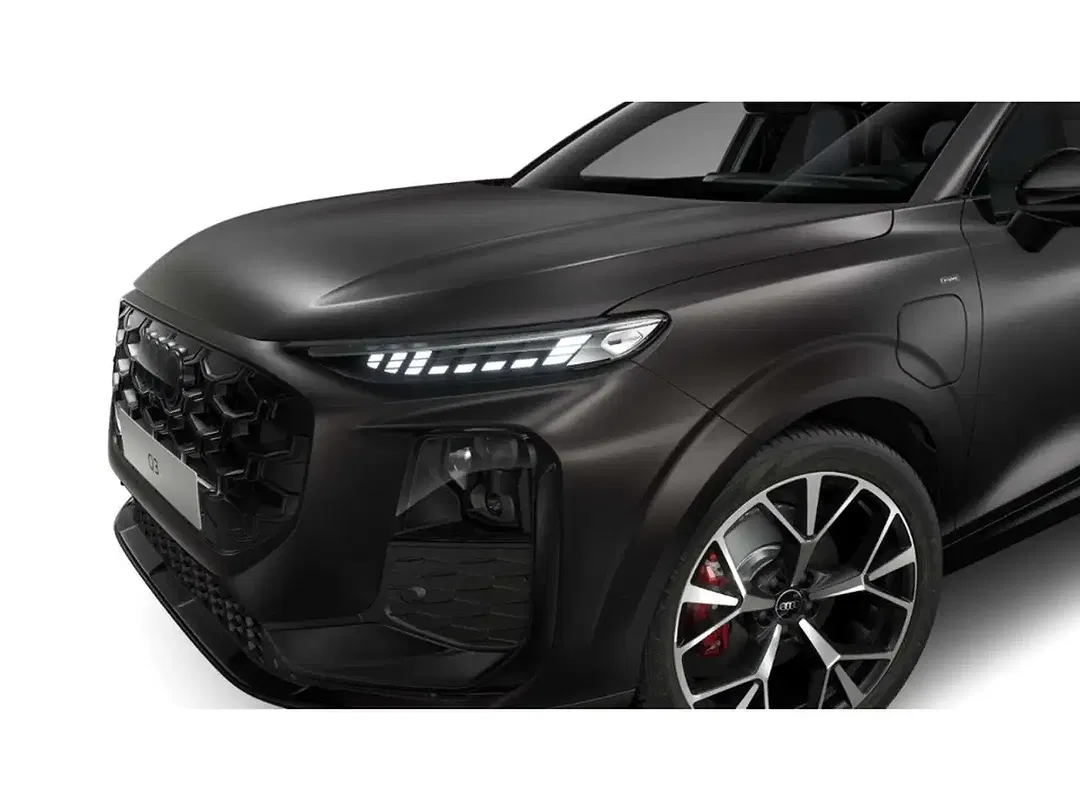 Audi Q3 - Thumbnail 2
