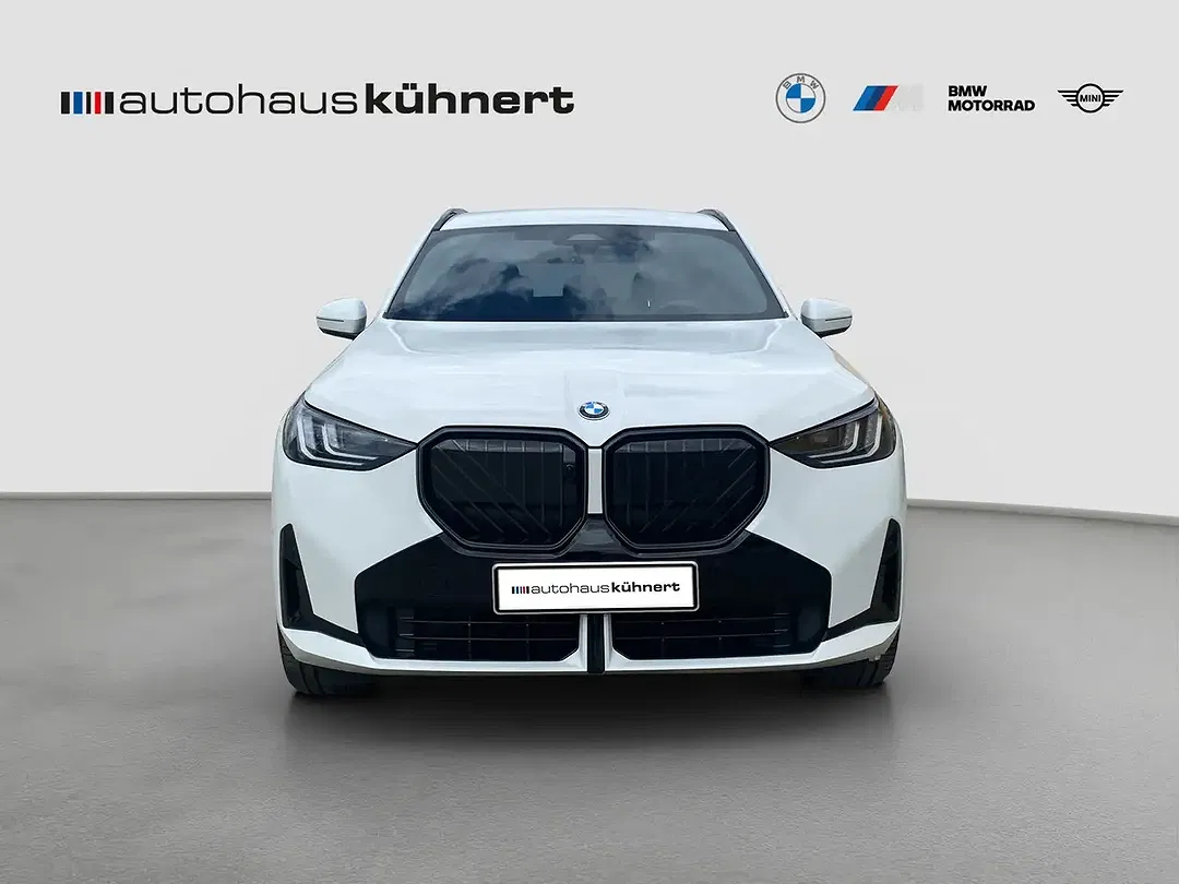 BMW X3 - Thumbnail 3