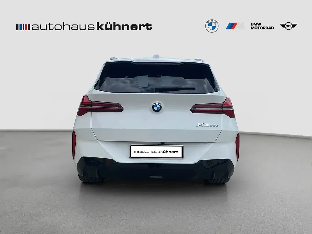 BMW X3 - Thumbnail 6