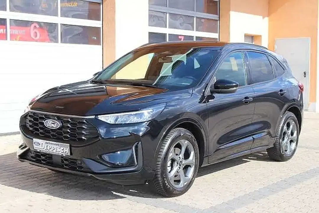 Ford Kuga - Thumbnail 1