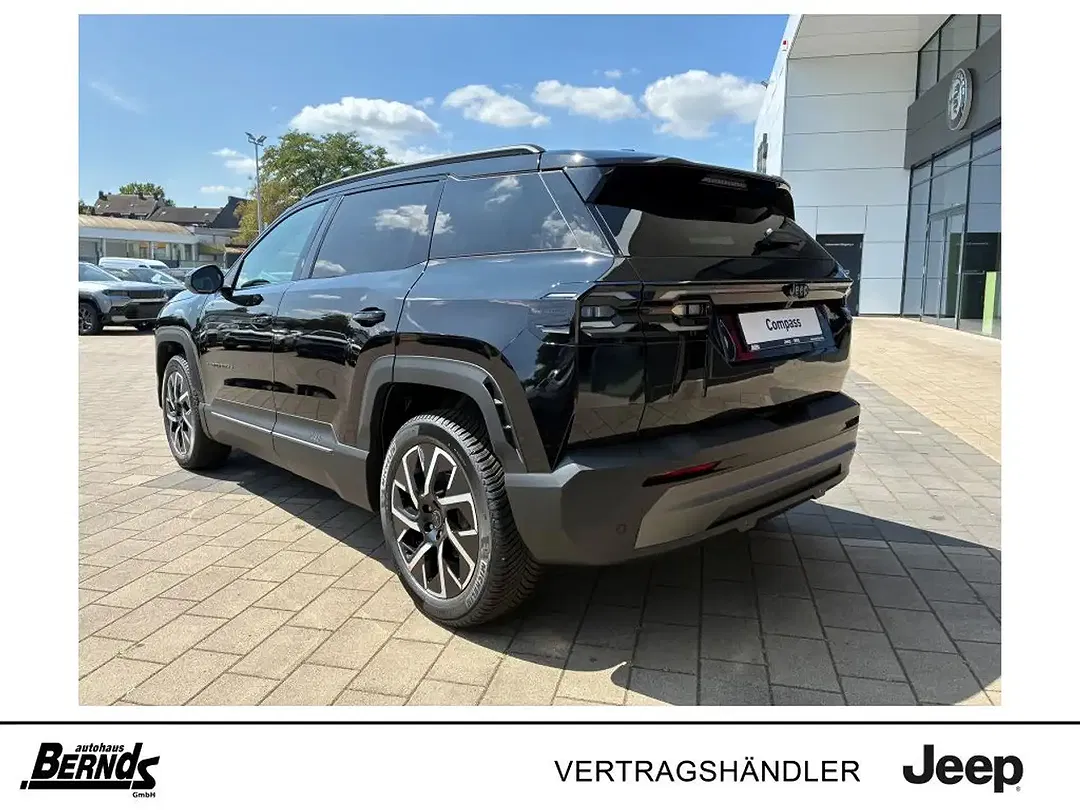 Jeep Compass - Thumbnail 5