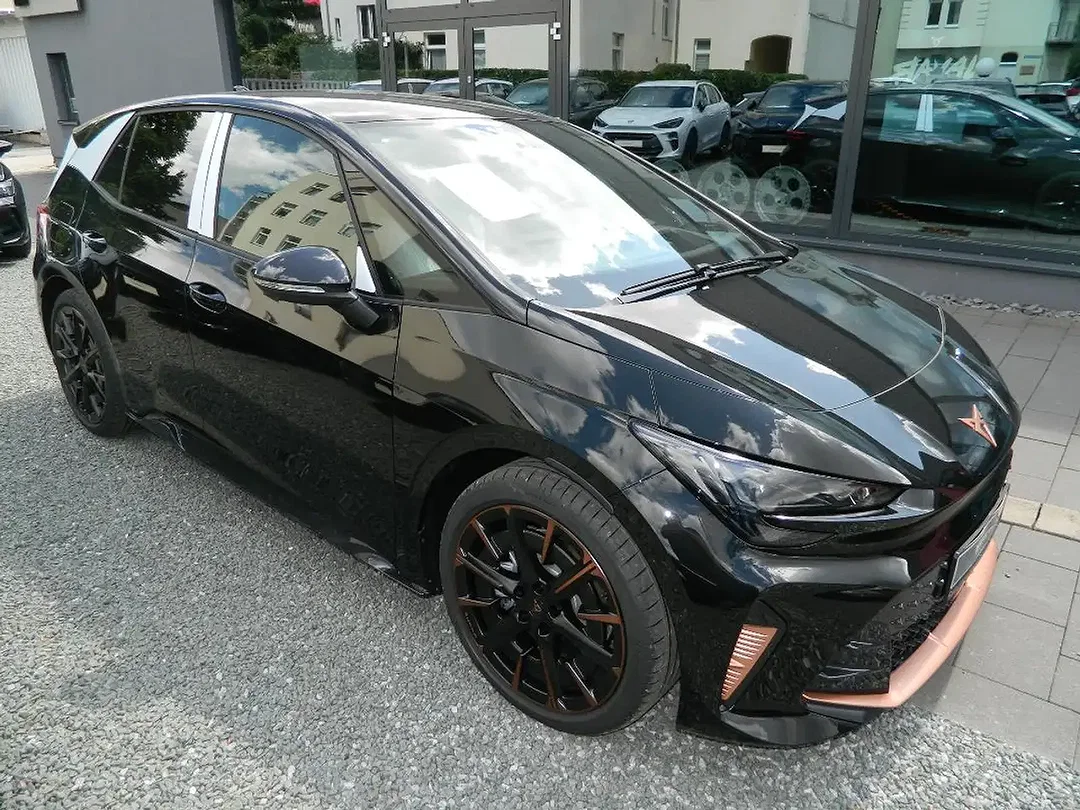 CUPRA Born - Afbeelding 1