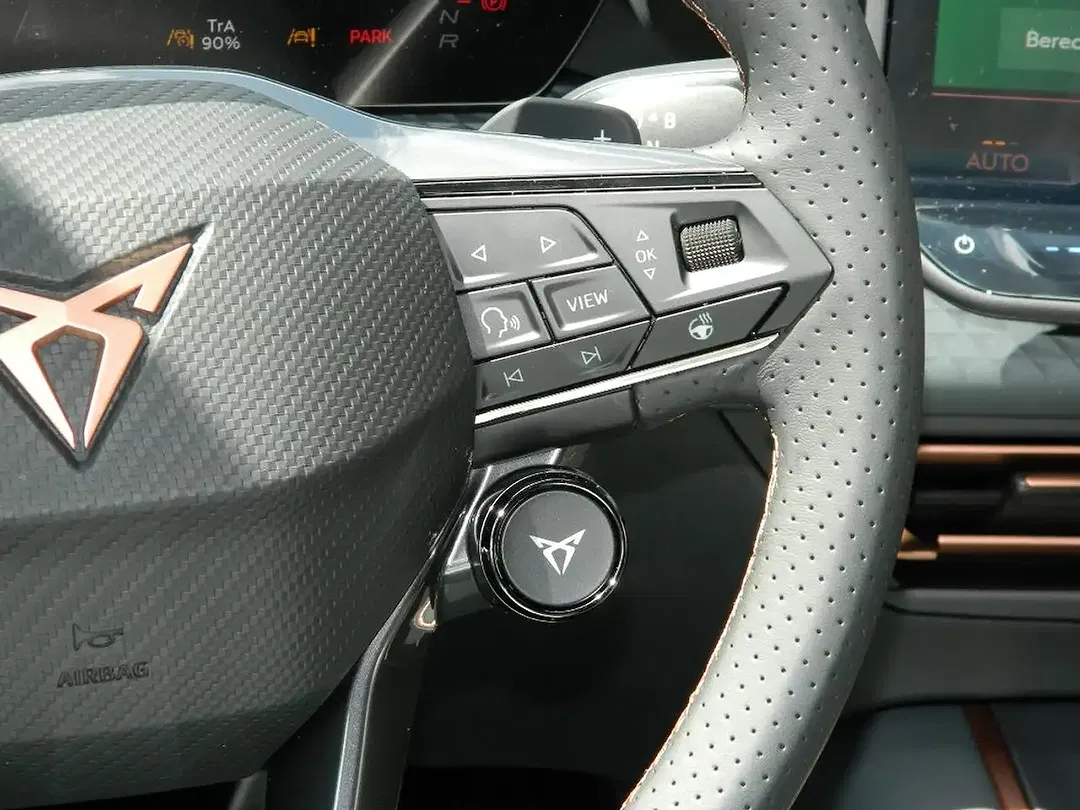 CUPRA Born - Thumbnail 12