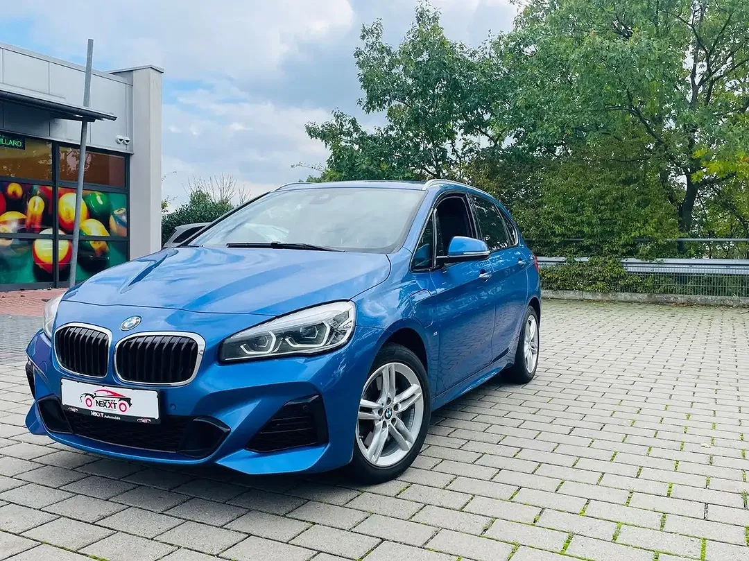 BMW 225 - Thumbnail 3
