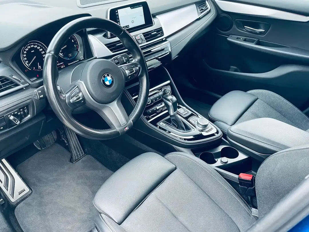 BMW 225 - Thumbnail 7