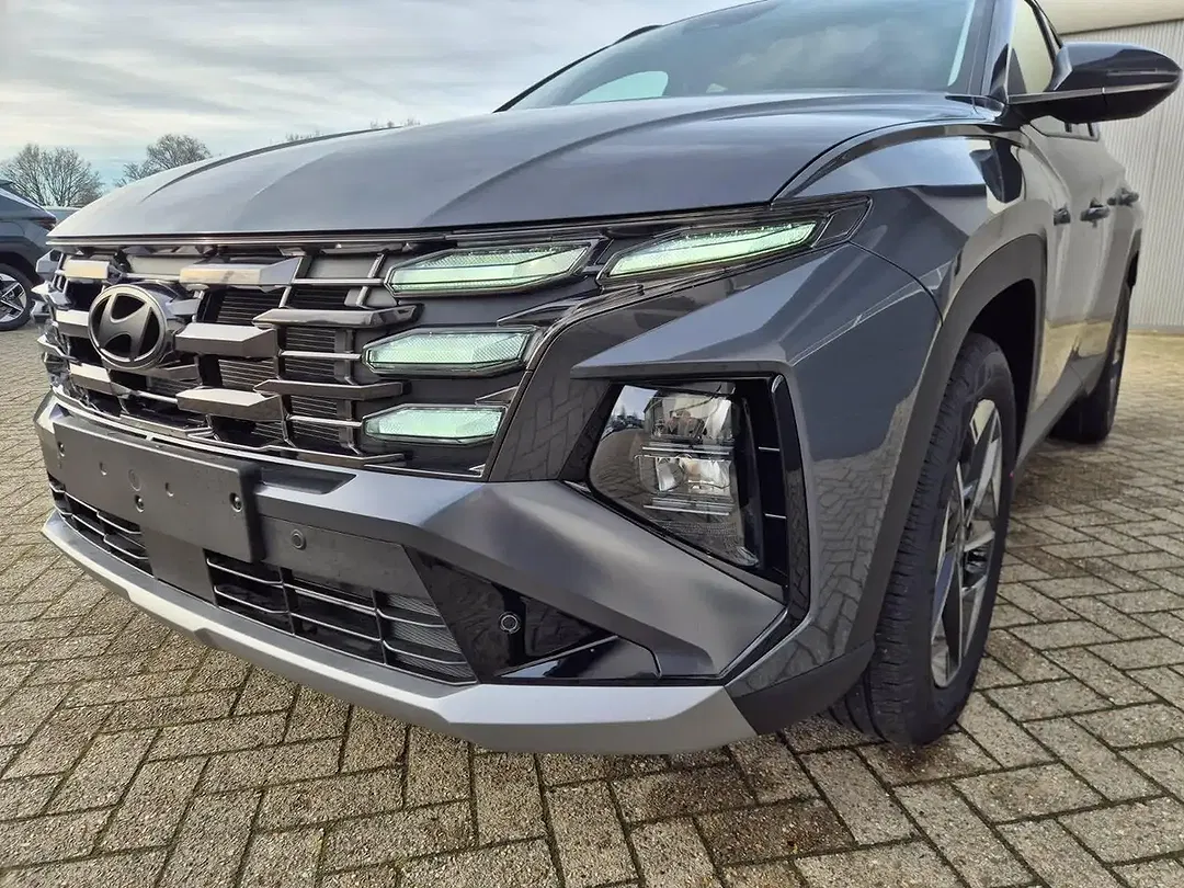 Hyundai TUCSON - Thumbnail 10