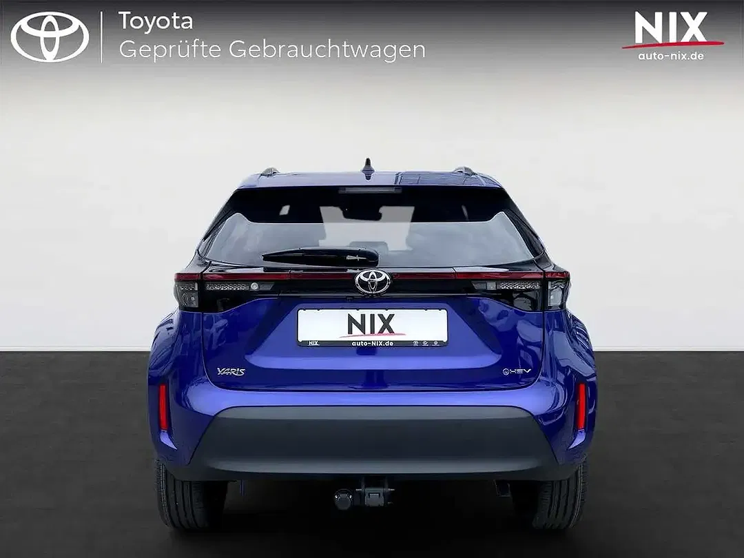 Toyota Yaris Cross - Thumbnail 4