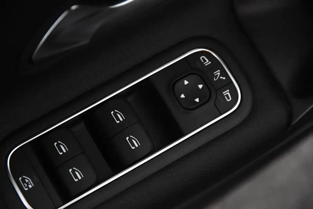 Mercedes-Benz A 180 - Thumbnail 14