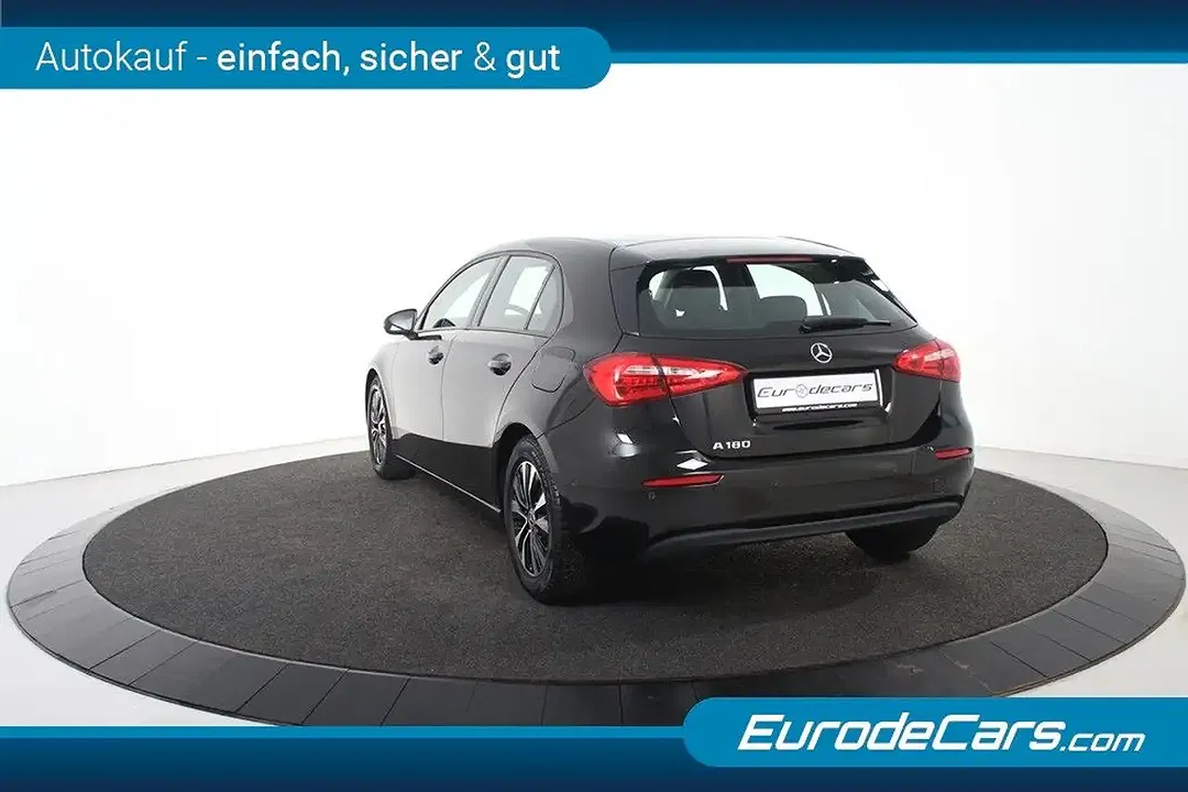 Mercedes-Benz A 180 - Thumbnail 6