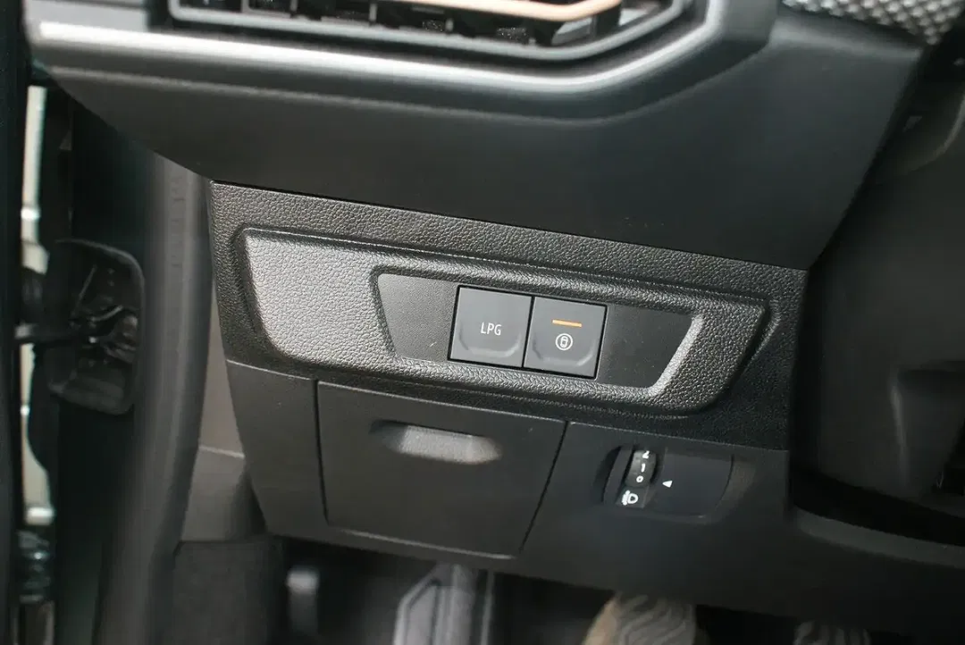 Dacia Bigster - Thumbnail 8