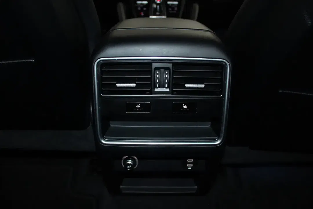 Porsche Cayenne - Thumbnail 13