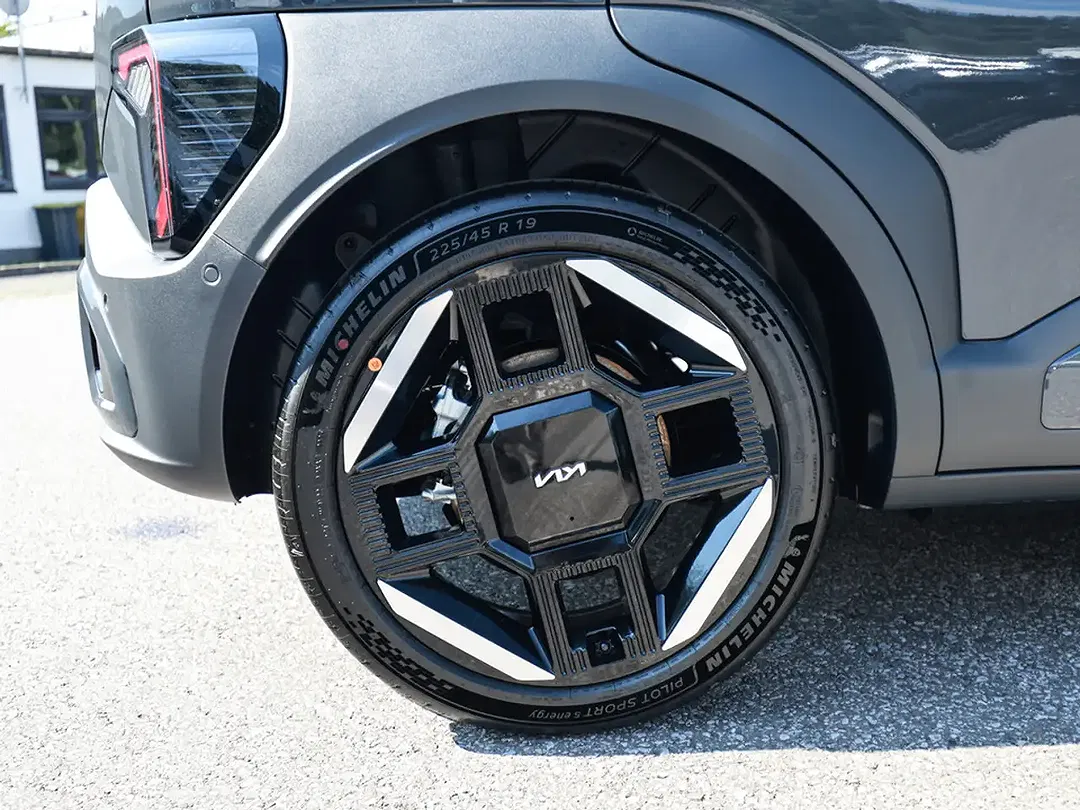 Kia EV2 - Thumbnail 9