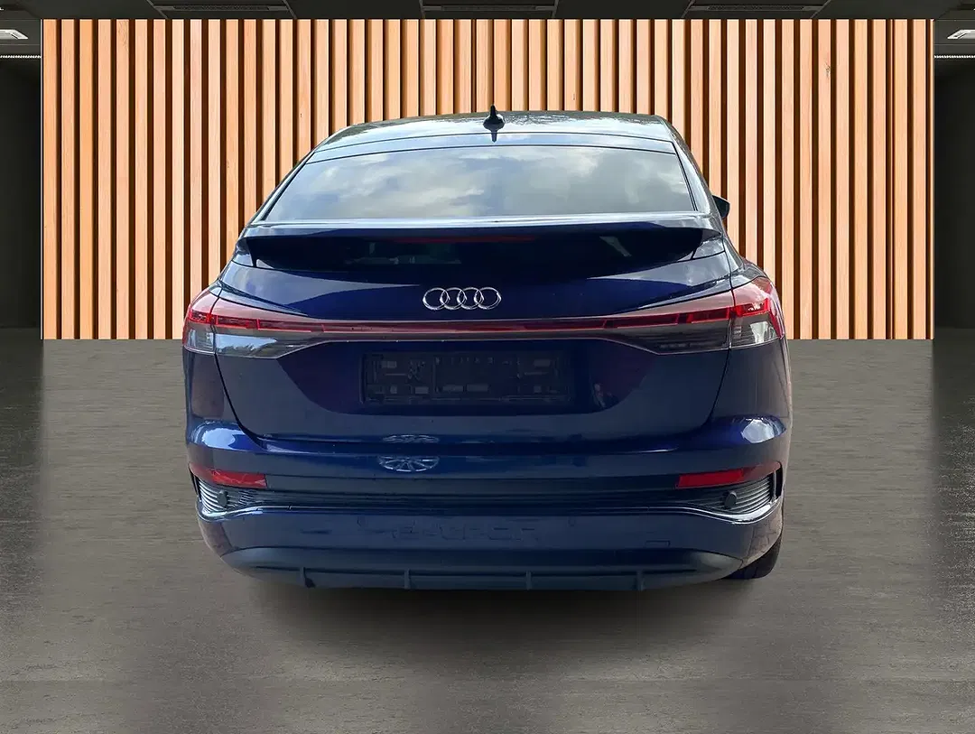 Audi Q4 e-tron - Thumbnail 4