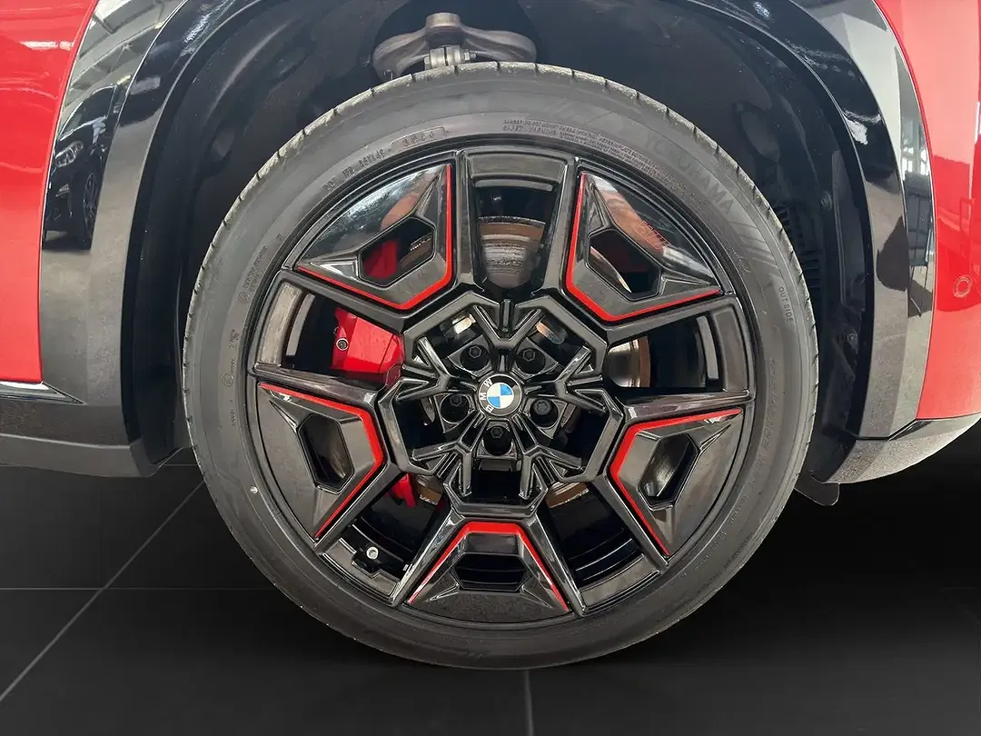 BMW XM - Thumbnail 8