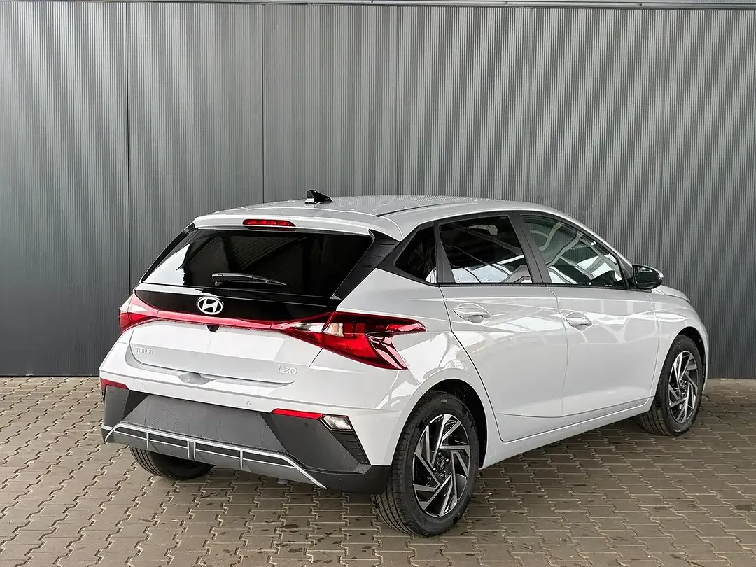 Hyundai i20 - Thumbnail 3