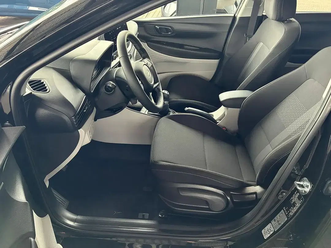 Hyundai i20 - Thumbnail 5