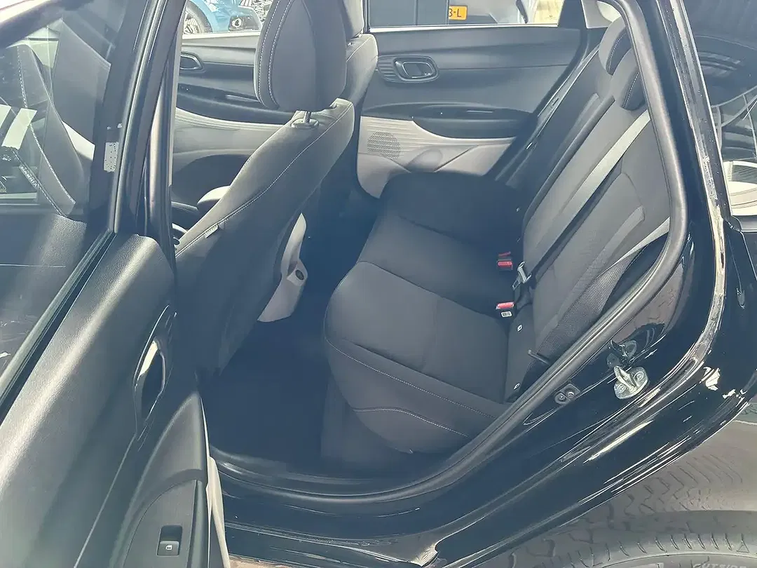 Hyundai i20 - Thumbnail 6