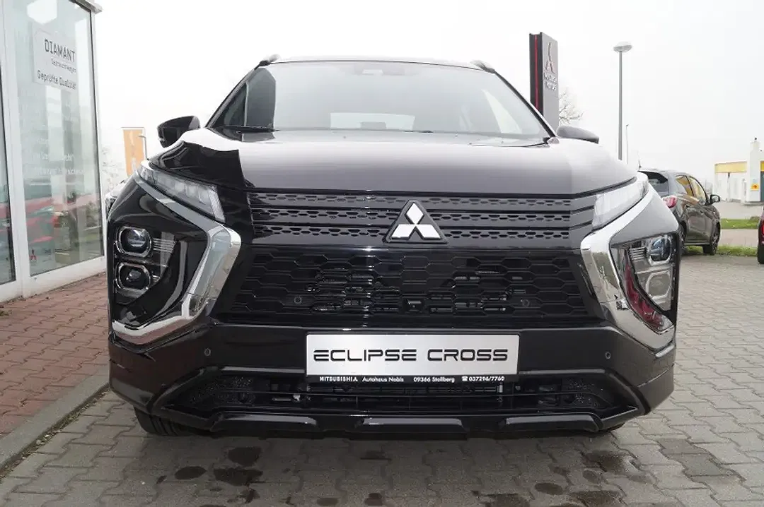 Mitsubishi Eclipse Cross - Thumbnail 3