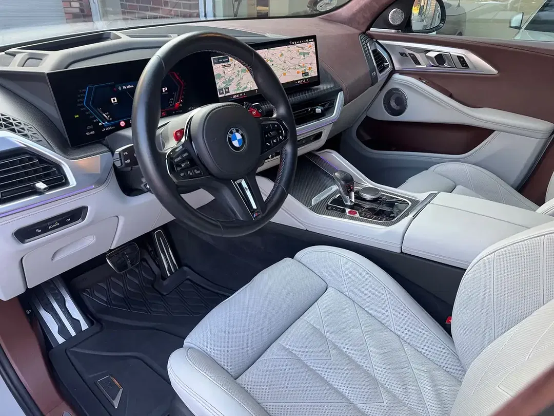 BMW XM - Thumbnail 12