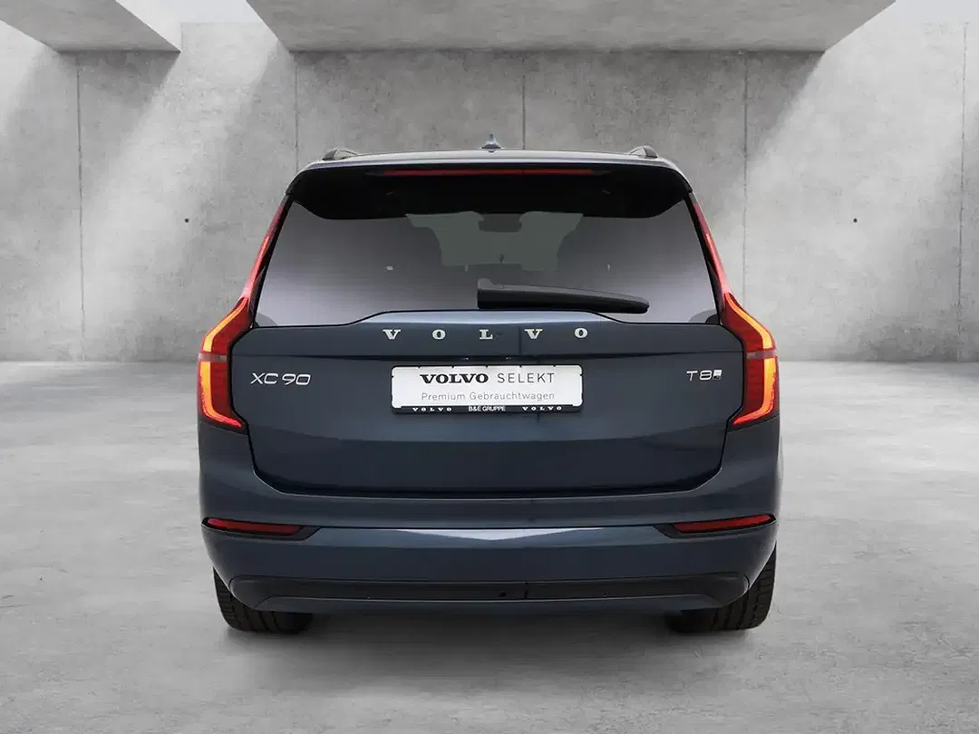 Volvo XC90 - Thumbnail 6