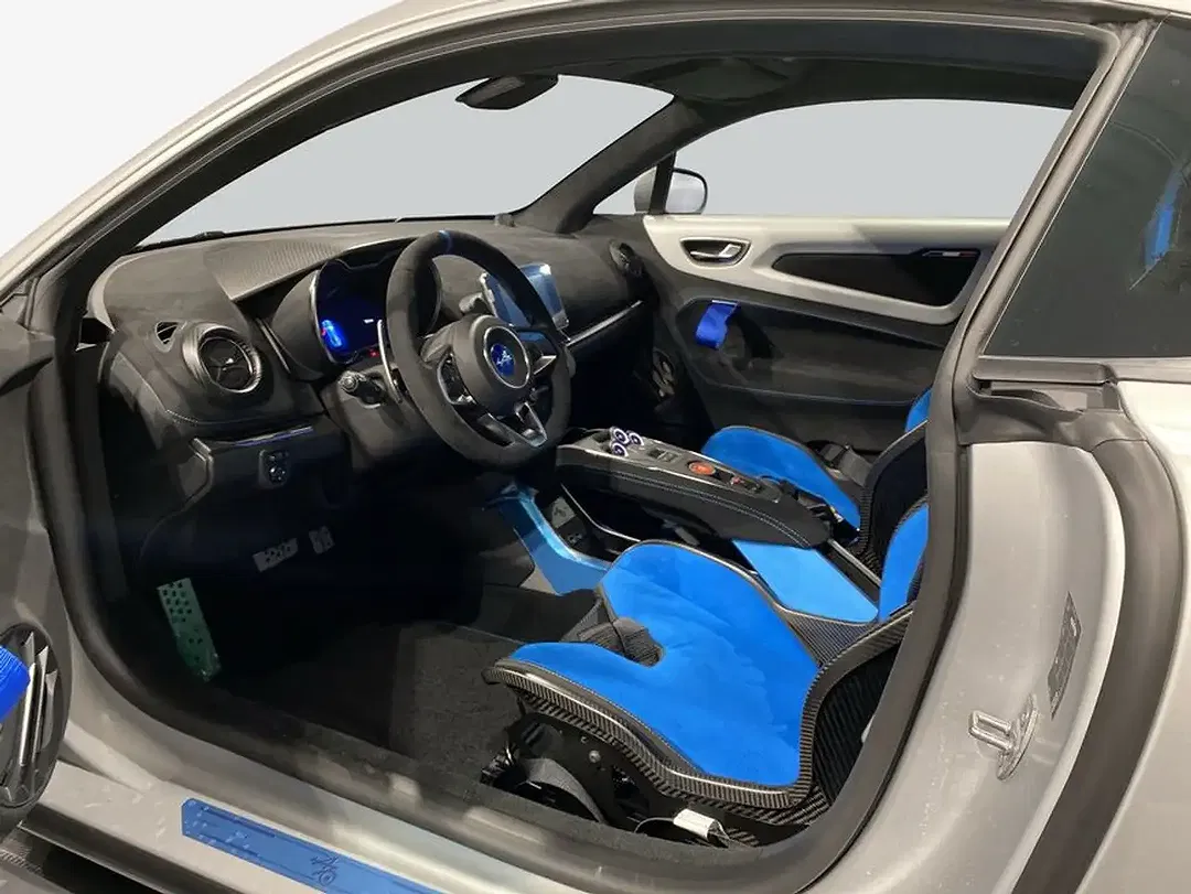 Alpine A110 - Thumbnail 9