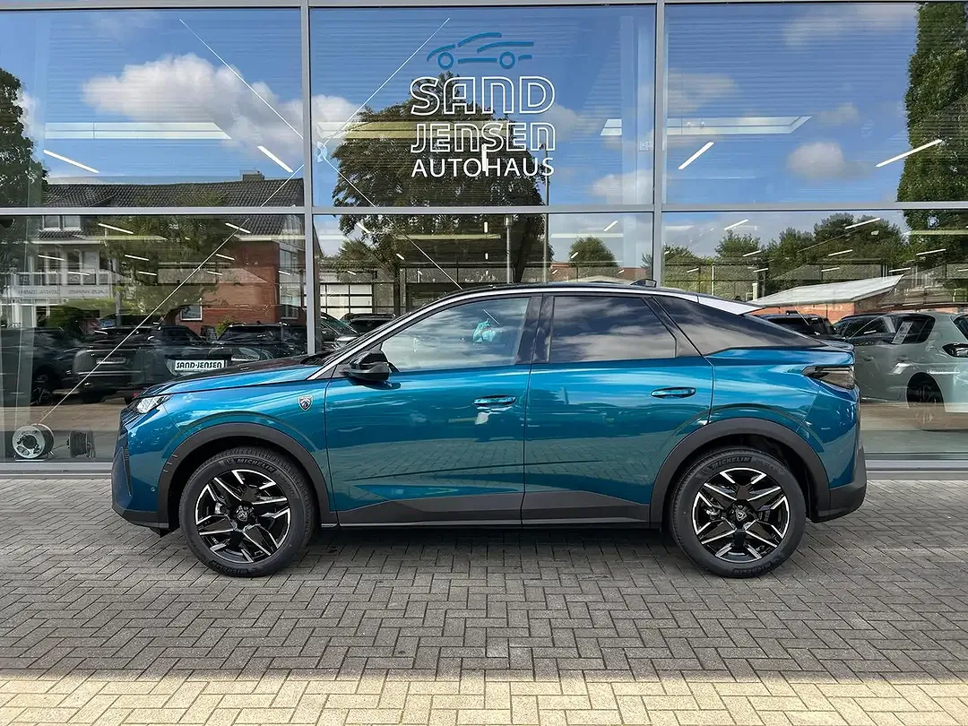 Peugeot 3008 - Thumbnail 2