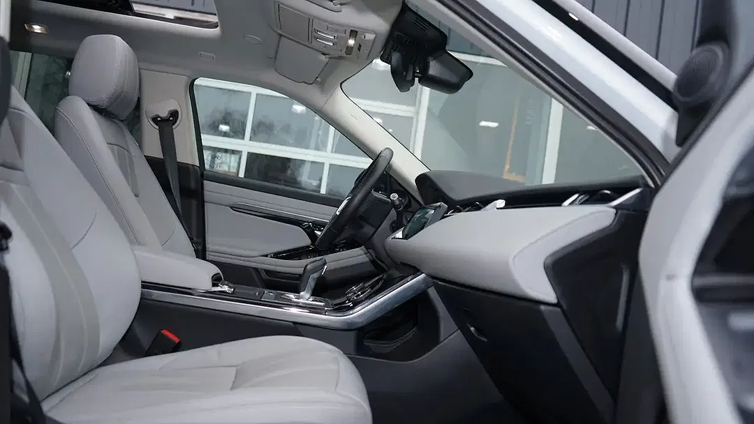 Land Rover Range Rover Evoque - Thumbnail 7