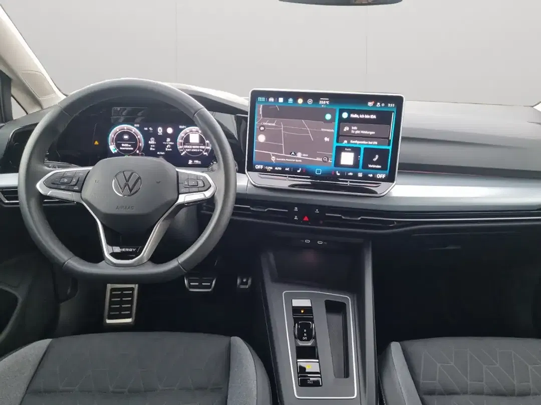 Volkswagen Golf - Thumbnail 8