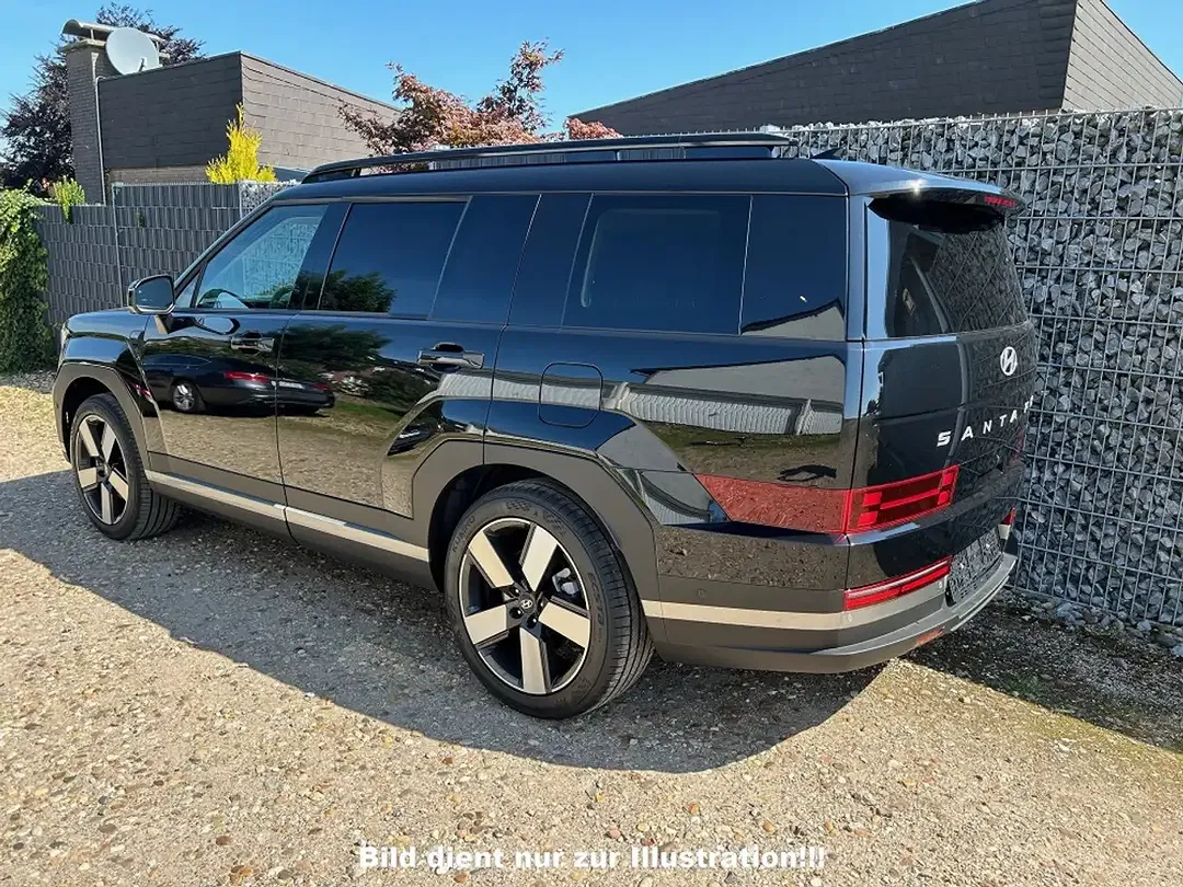 Hyundai SANTA FE - Thumbnail 3