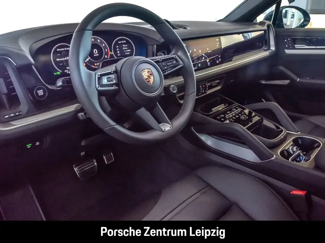 Porsche Cayenne - Thumbnail 14