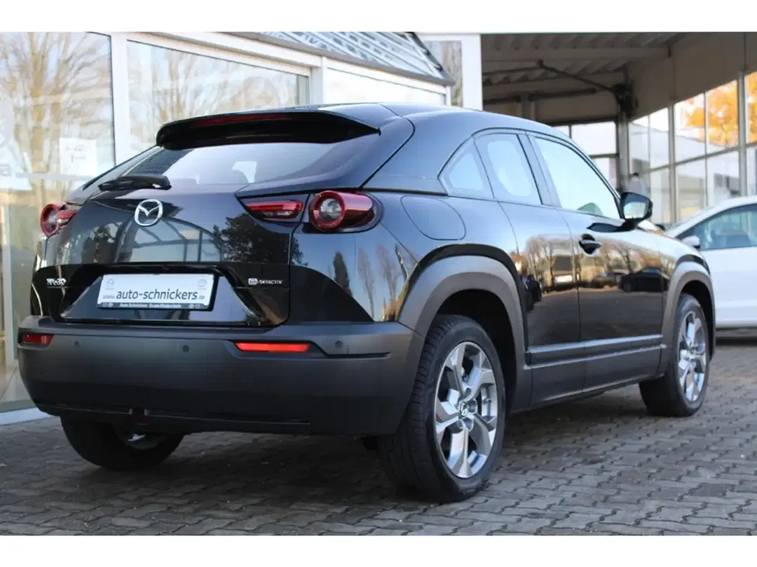 Mazda MX-30 - Thumbnail 3