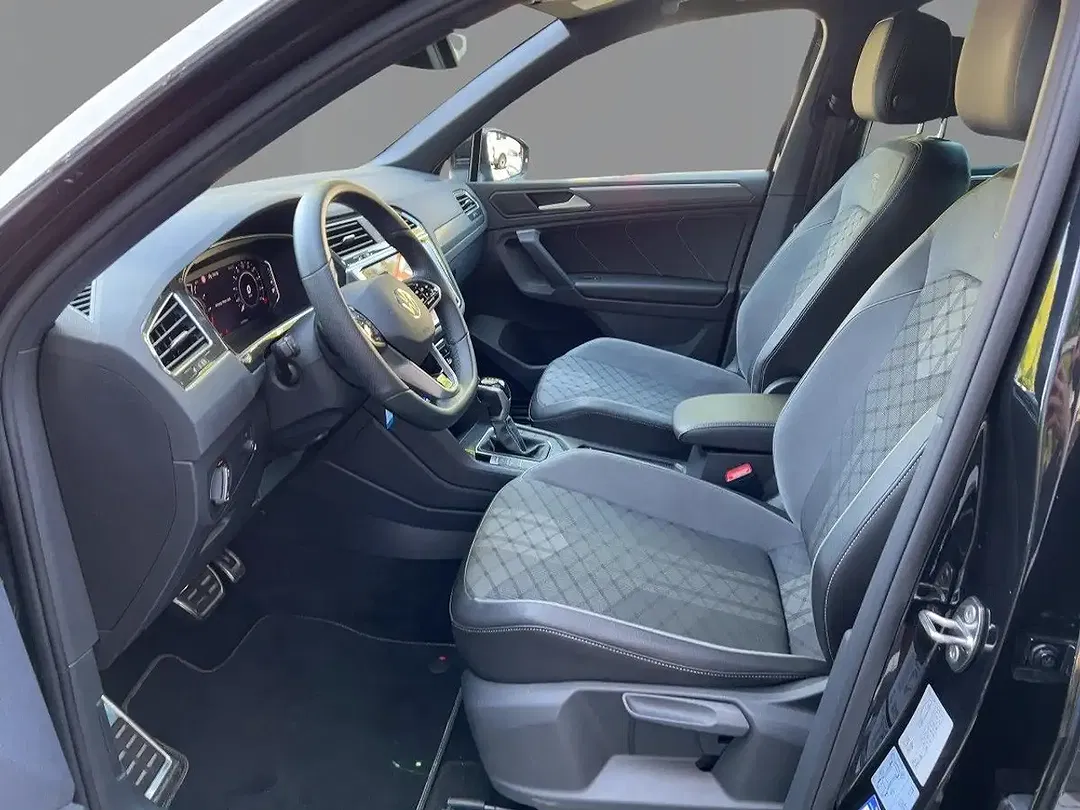 Volkswagen Tiguan - Thumbnail 8