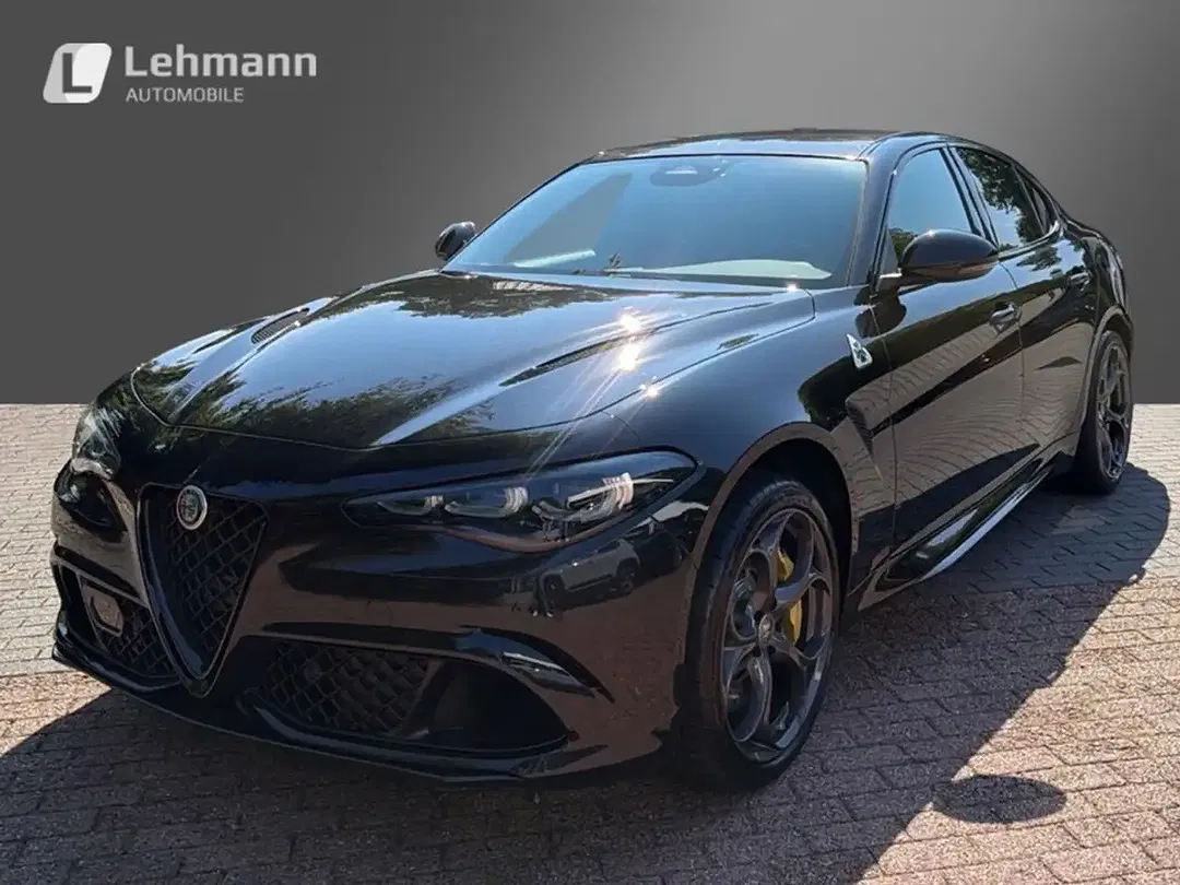 Alfa Romeo Giulia Quadrifoglio - foto 1