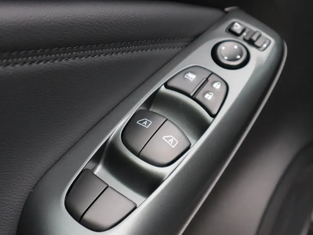 Nissan Juke - Thumbnail 13