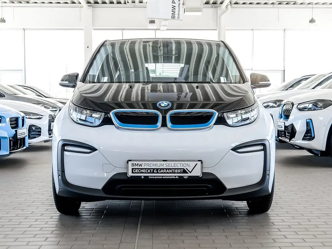 BMW i3 - Thumbnail 9