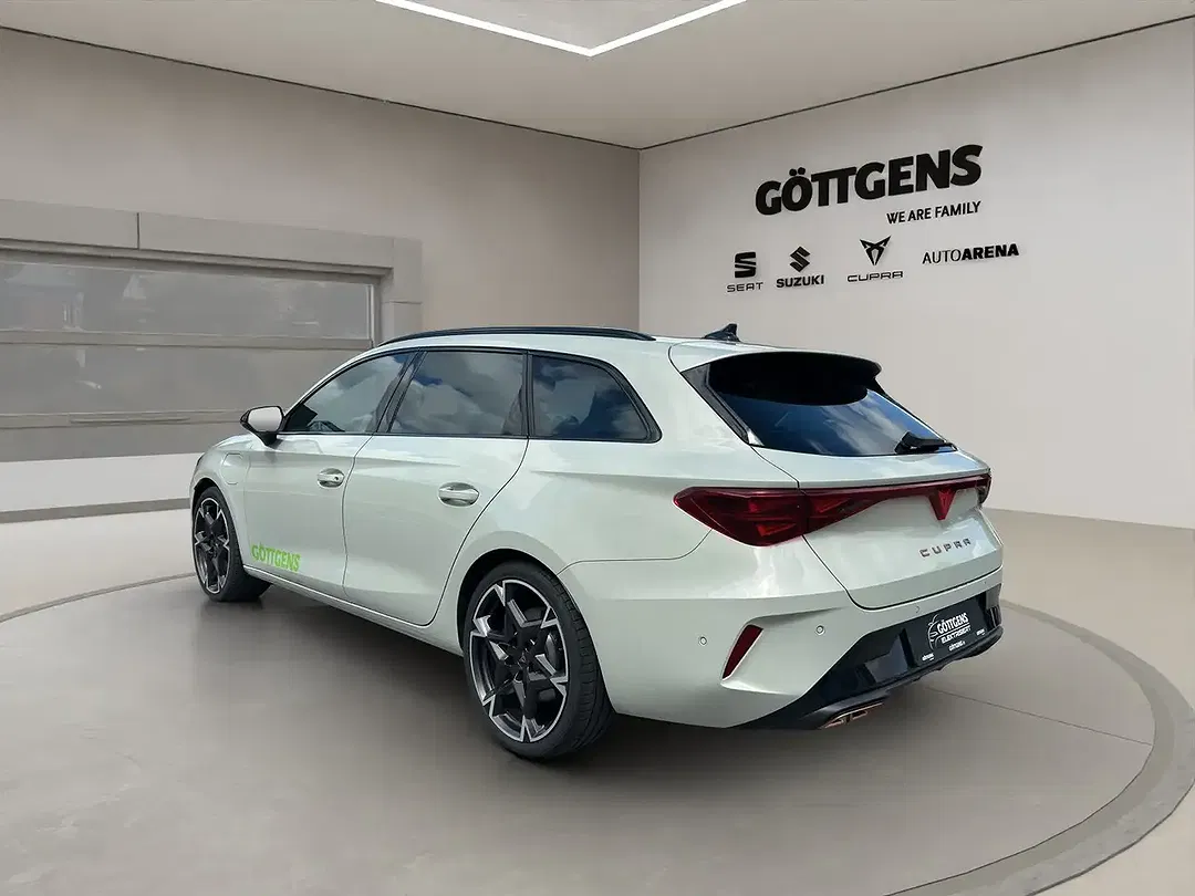 CUPRA Leon - Thumbnail 3
