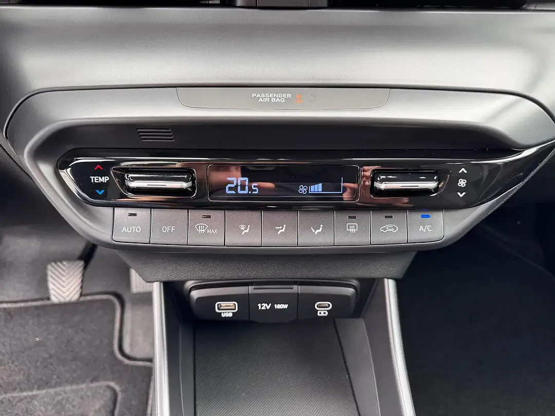 Hyundai i20 - Thumbnail 13