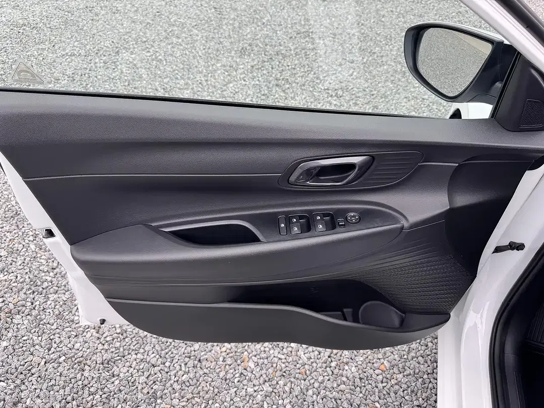 Hyundai i20 - Thumbnail 14