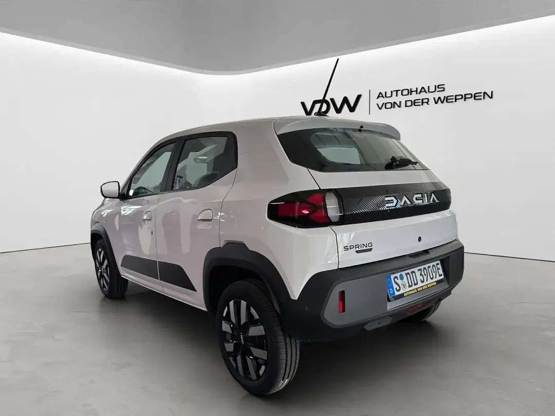 Dacia Spring - Thumbnail 5