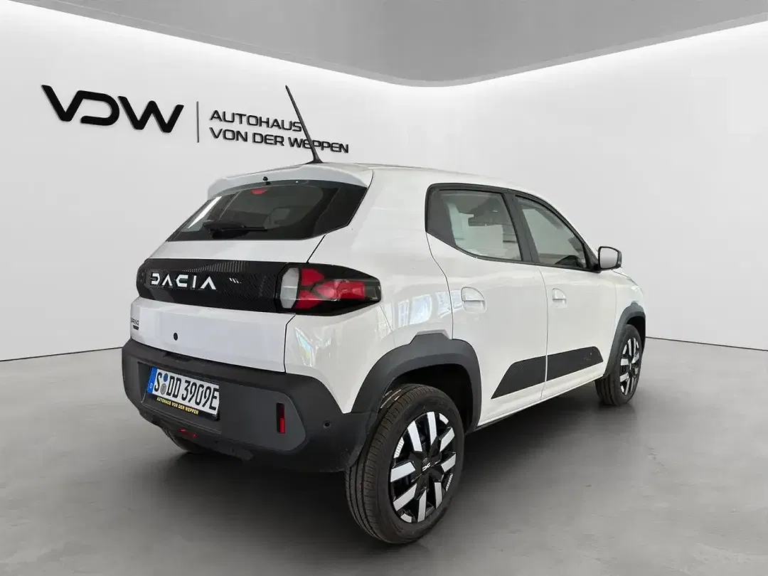 Dacia Spring - Thumbnail 8