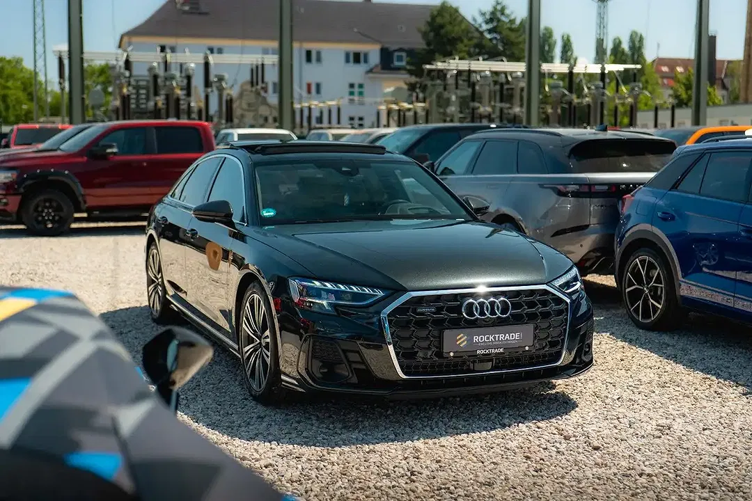 Audi A8 - Thumbnail 15