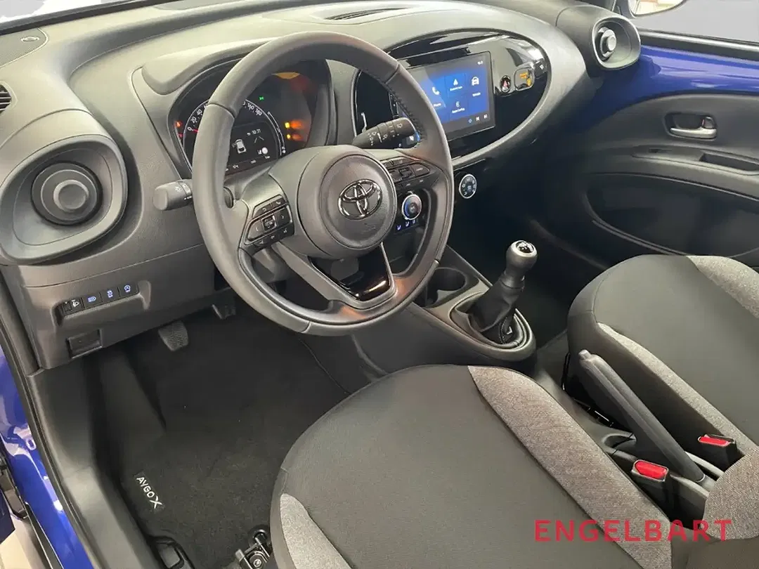 Toyota Aygo X - Thumbnail 7