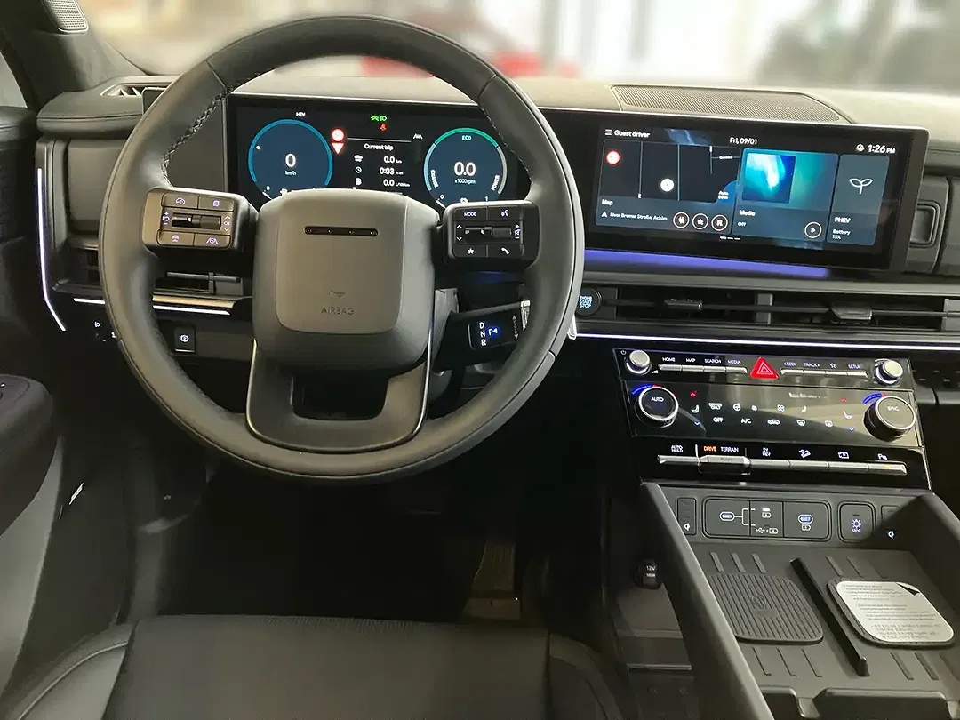 Hyundai SANTA FE - Thumbnail 6