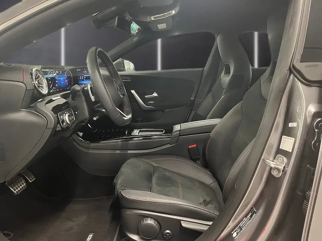 Mercedes-Benz CLA 180 - Thumbnail 7