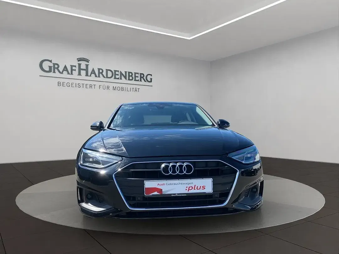 Audi A4 - Thumbnail 9