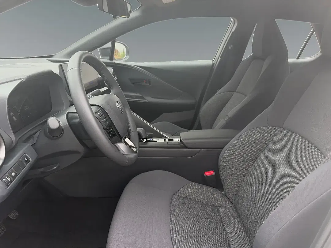 Toyota C-HR - Thumbnail 9