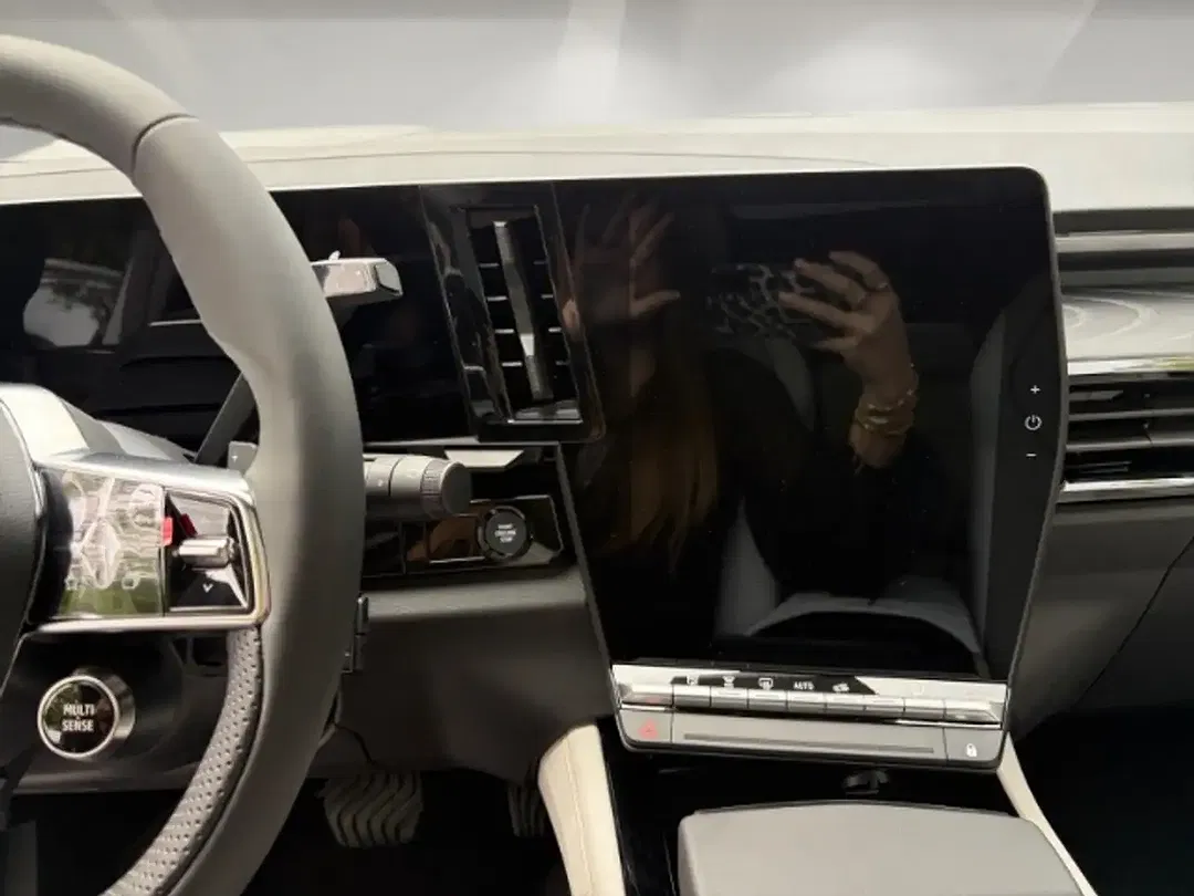 Renault Espace - Thumbnail 8