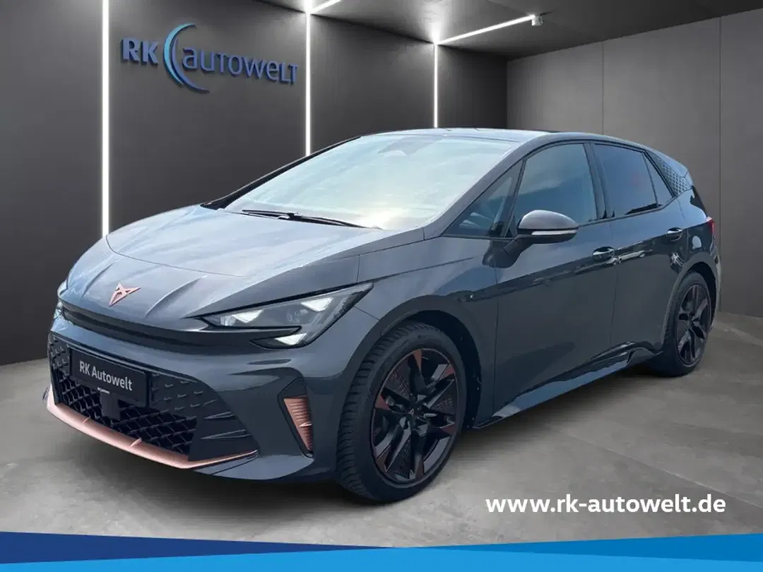CUPRA Born - Thumbnail 1